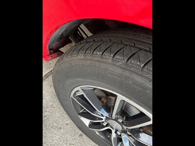 2015 Dodge Grand Caravan American Value Package   - Photo 18 - Evansville, IN 47711