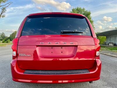 2015 Dodge Grand Caravan American Value Package   - Photo 4 - Evansville, IN 47711