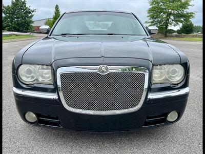 2006 Chrysler 300 C - Photo 8 - Evansville, IN 47711