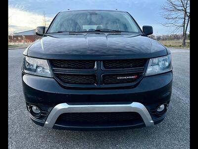 2019 Dodge Journey Crossroad   - Photo 8 - Evansville, IN 47711