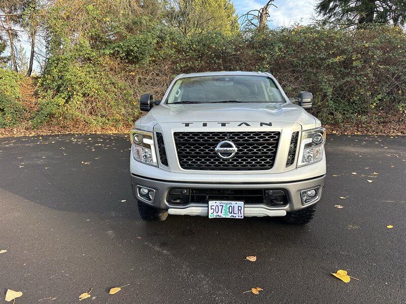 2018 Nissan Titan PRO-4X   - Photo 1 - Hillsboro, OR 97123