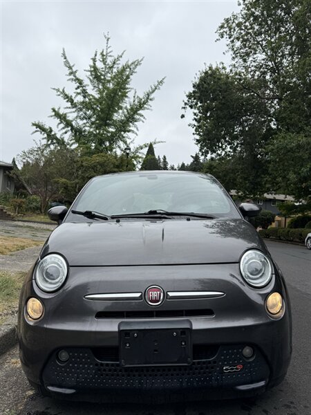 2017 FIAT 500e   - Photo 1 - Hillsboro, OR 97123
