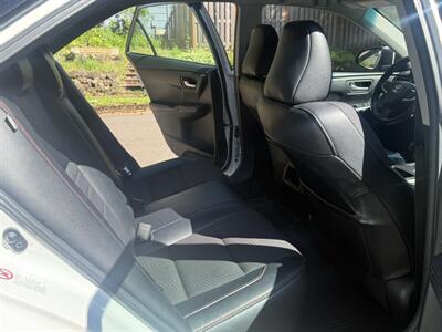 2017 Toyota Camry LE   - Photo 8 - Hillsboro, OR 97123