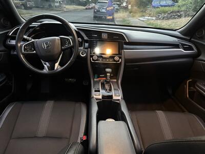 2021 Honda Civic Sport - Photo 2 - Hillsboro, OR 97123