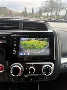 2019 Honda Fit EX   - Photo 16 - Hillsboro, OR 97123