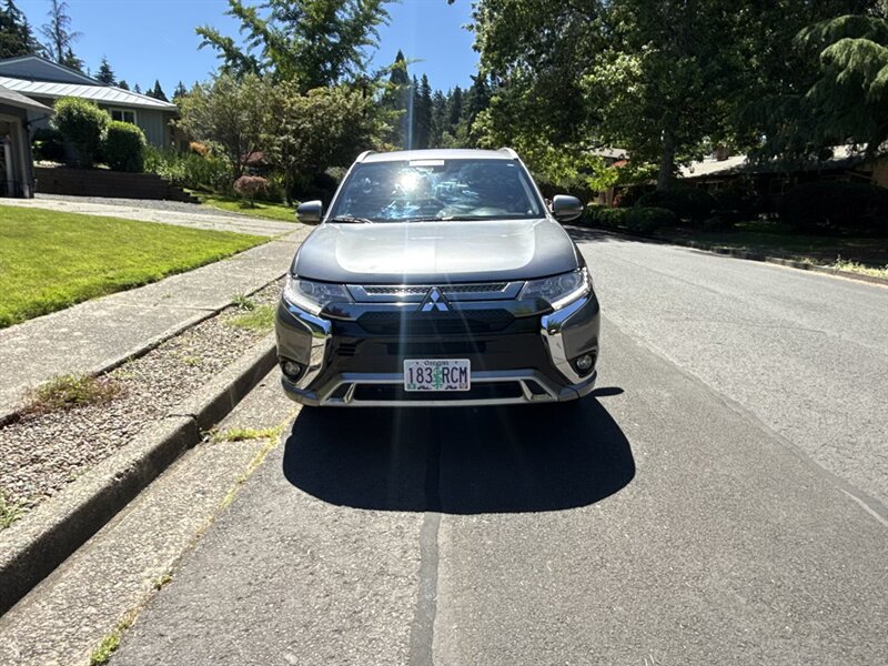 2022 Mitsubishi Outlander PHEV SEL   - Photo 1 - Hillsboro, OR 97123
