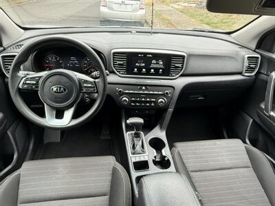 2021 Kia Sportage LX - Photo 11 - Hillsboro, OR 97123