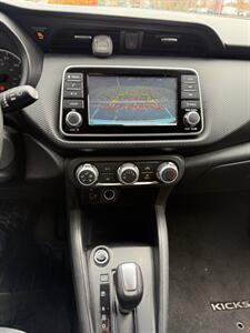 2023 Nissan Kicks S   - Photo 8 - Hillsboro, OR 97123