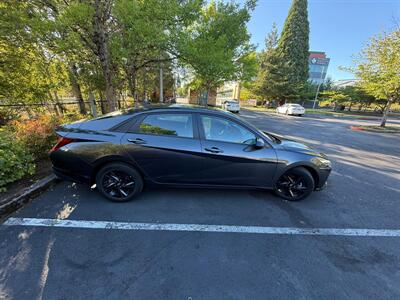 2021 Hyundai ELANTRA SEL   - Photo 4 - Hillsboro, OR 97123