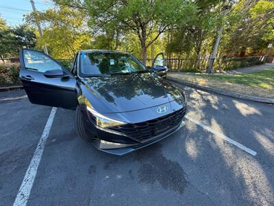 2021 Hyundai ELANTRA SEL   - Photo 8 - Hillsboro, OR 97123