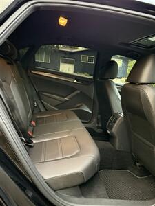 2021 Volkswagen Passat R-Line - Photo 8 - Hillsboro, OR 97123