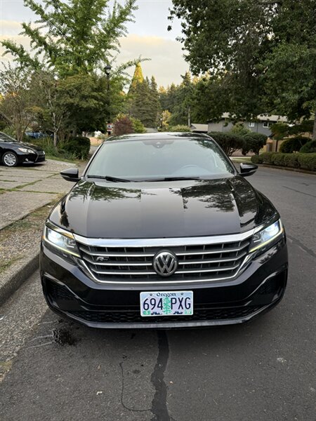 2021 Volkswagen Passat R-Line  