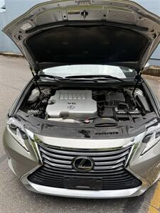2016 Lexus ES 350 - Photo 17 - Hillsboro, OR 97123