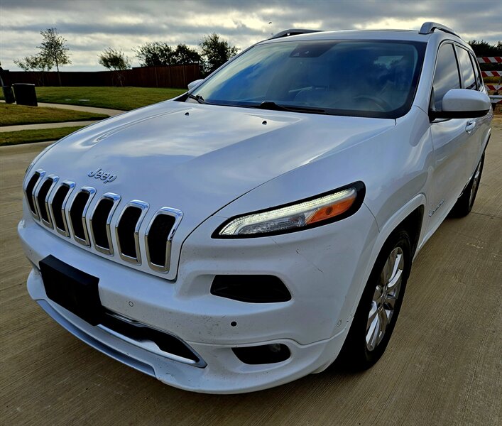 2018 Jeep Cherokee Overland  