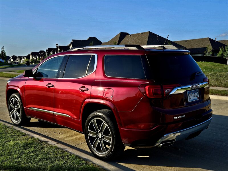 2017 GMC Acadia Denali - Photo 16 - Alvarado, TX 76063
