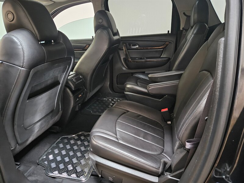2017 GMC Acadia Denali - Photo 14 - Alvarado, TX 76063