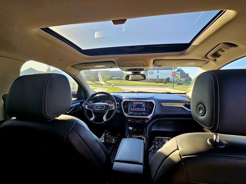 2017 GMC Acadia Denali - Photo 7 - Alvarado, TX 76063