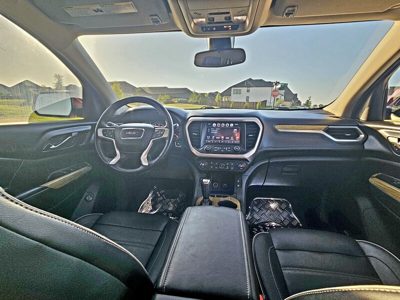 2017 GMC Acadia Denali - Photo 10 - Alvarado, TX 76063