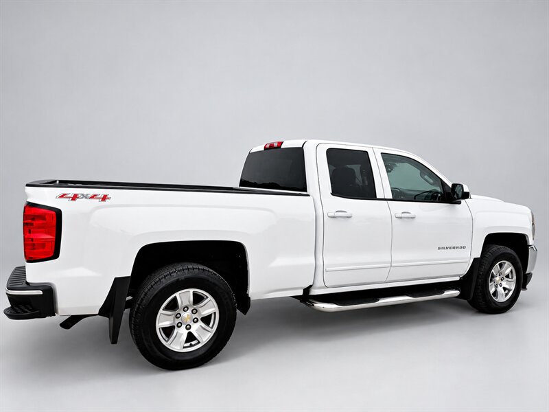 2016 Chevrolet Silverado 1500 LT - Photo 4 - Alvarado, TX 76063