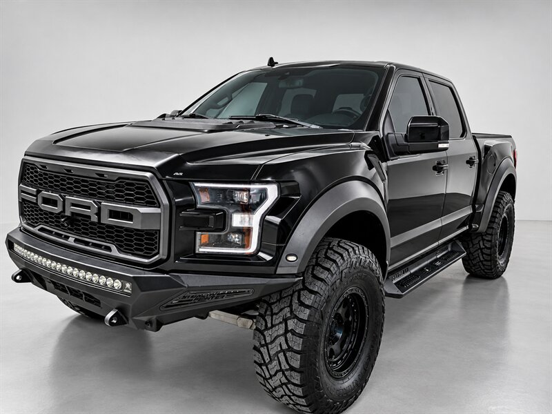 2019 Ford F-150 Raptor - Photo 2 - Alvarado, TX 76063