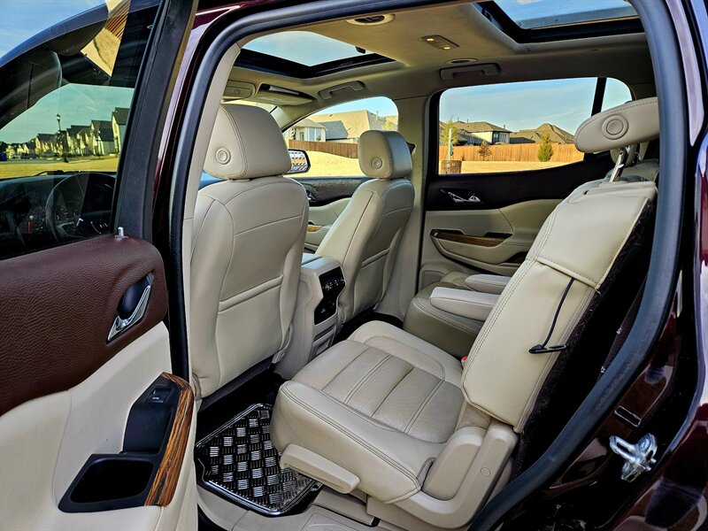 2017 GMC Acadia Denali - Photo 6 - Alvarado, TX 76063