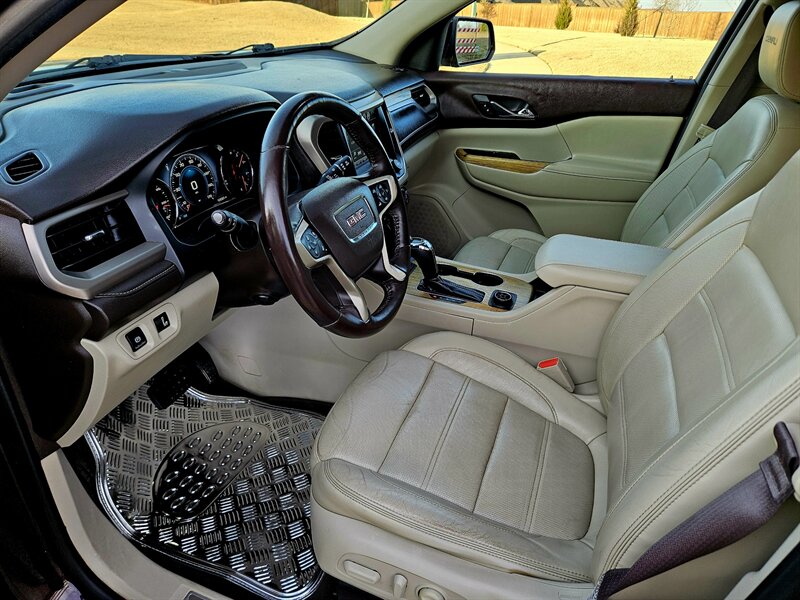 2017 GMC Acadia Denali - Photo 3 - Alvarado, TX 76063