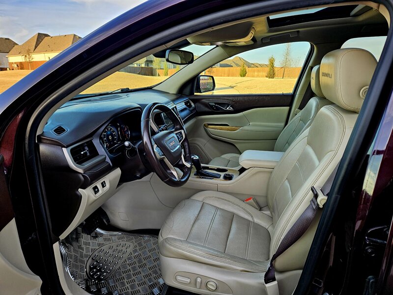 2017 GMC Acadia Denali - Photo 5 - Alvarado, TX 76063