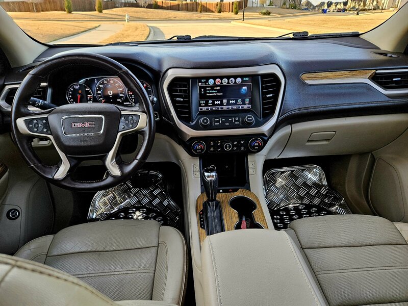 2017 GMC Acadia Denali - Photo 7 - Alvarado, TX 76063