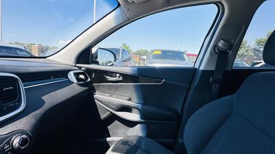 2020 Kia Sorento L - Photo 20 - Raytown, MO 64138