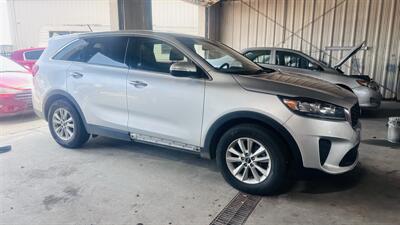 2020 Kia Sorento L - Photo 1 - Raytown, MO 64138