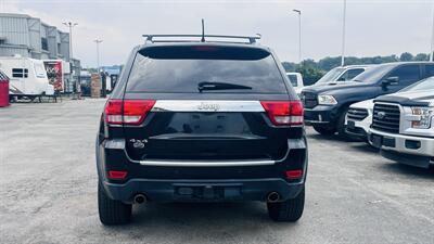 2012 Jeep Grand Cherokee Overland   - Photo 6 - Raytown, MO 64138