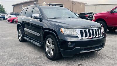 2012 Jeep Grand Cherokee Overland   - Photo 3 - Raytown, MO 64138