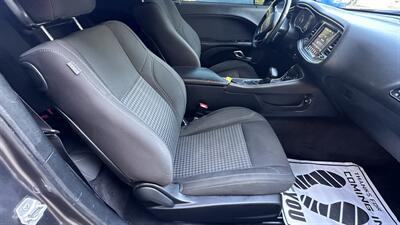 2017 Dodge Challenger R/T - Photo 17 - Raytown, MO 64138