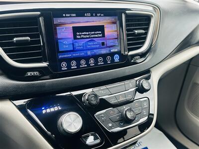 2017 Chrysler Pacifica Touring-L - Photo 18 - Kansas City, MO 64131