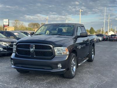 2015 RAM 1500 Tradesman - Photo 1 - Raytown, MO 64138
