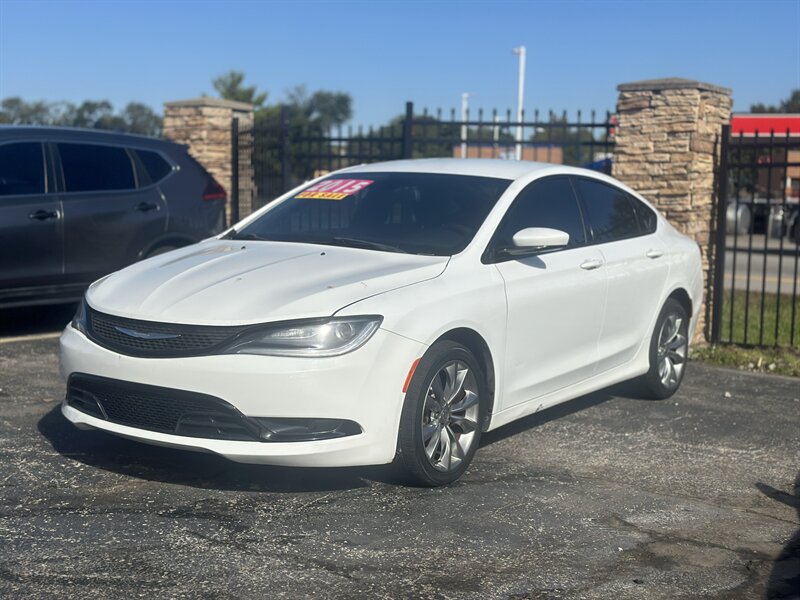 2015 Chrysler 200