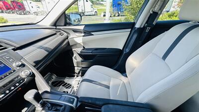 2017 Honda Civic LX   - Photo 22 - Raytown, MO 64138