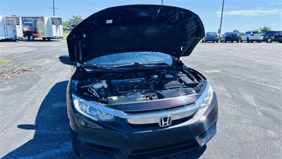 2017 Honda Civic LX   - Photo 31 - Raytown, MO 64138