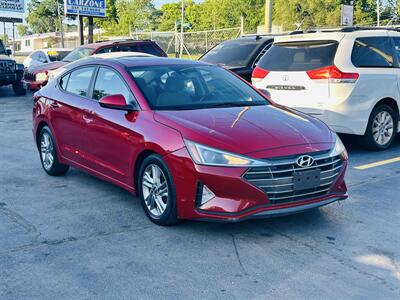 2020 Hyundai ELANTRA SEL   - Photo 1 - Kansas City, MO 64131