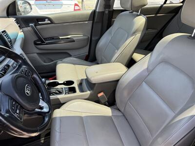 2017 Kia Sportage EX - Photo 6 - Kansas City, MO 64131