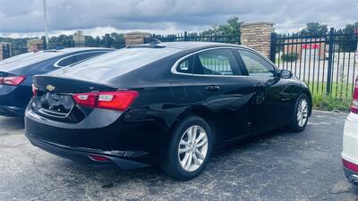 2016 Chevrolet Malibu LT   - Photo 4 - Kansas City, MO 64131