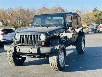 2010 Jeep Wrangler Unlimited Sport   - Photo 8 - Kansas City, MO 64131