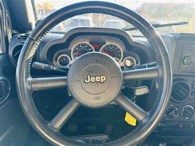 2010 Jeep Wrangler Unlimited Sport   - Photo 10 - Kansas City, MO 64131