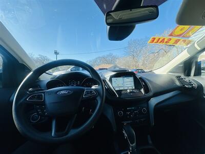 2018 Ford Escape SE   - Photo 8 - Kansas City, MO 64131