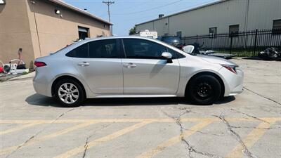 2021 Toyota Corolla LE - Photo 8 - Raytown, MO 64138