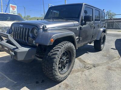 2014 Jeep Wrangler Unlimited Sahara   - Photo 1 - Kansas City, MO 64131
