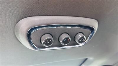 2017 Dodge Durango R/T - Photo 25 - Raytown, MO 64138