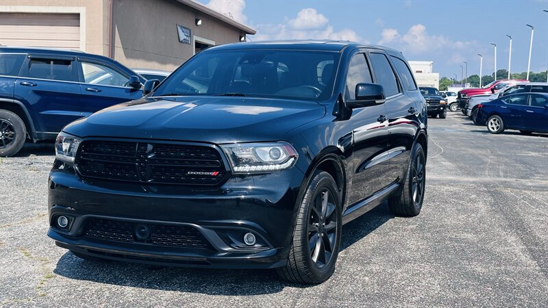 2017 Dodge Durango R/T   - Photo 1 - Raytown, MO 64138