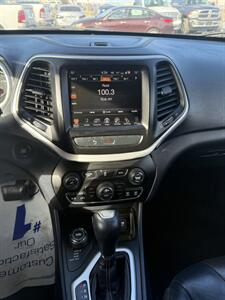 2018 Jeep Cherokee Limited   - Photo 10 - Kansas City, MO 64131