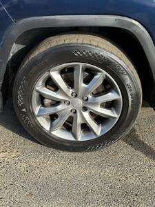 2018 Jeep Cherokee Limited   - Photo 15 - Kansas City, MO 64131